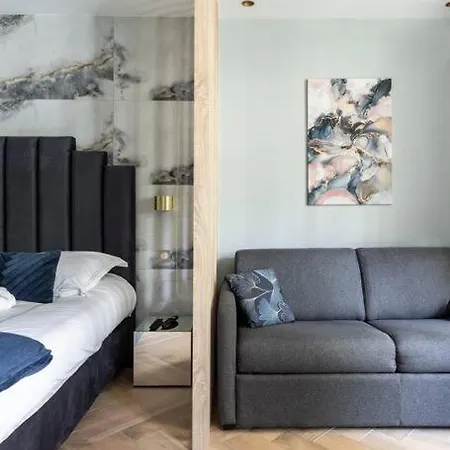 Neuilly/Paris :Magnifique Appartement 4P Extérieur photo